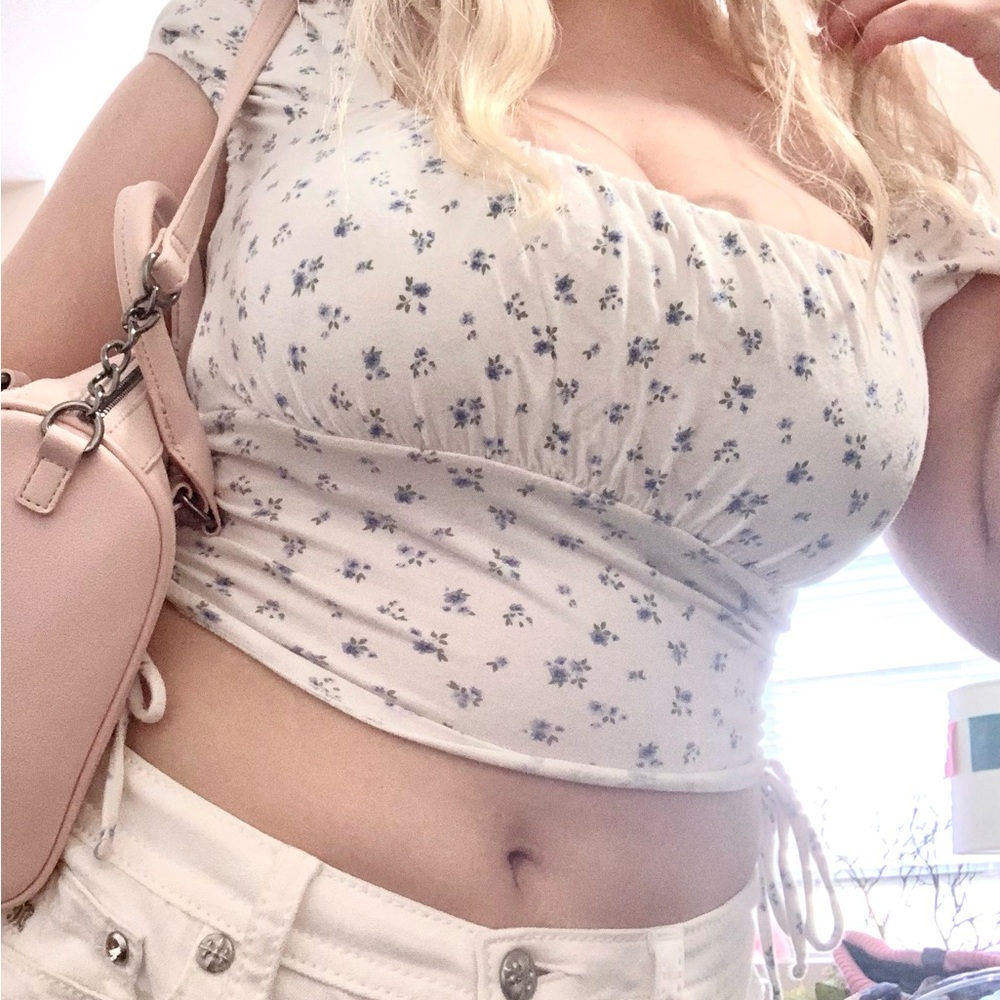 Hollister White and Blue Floral Crop Top